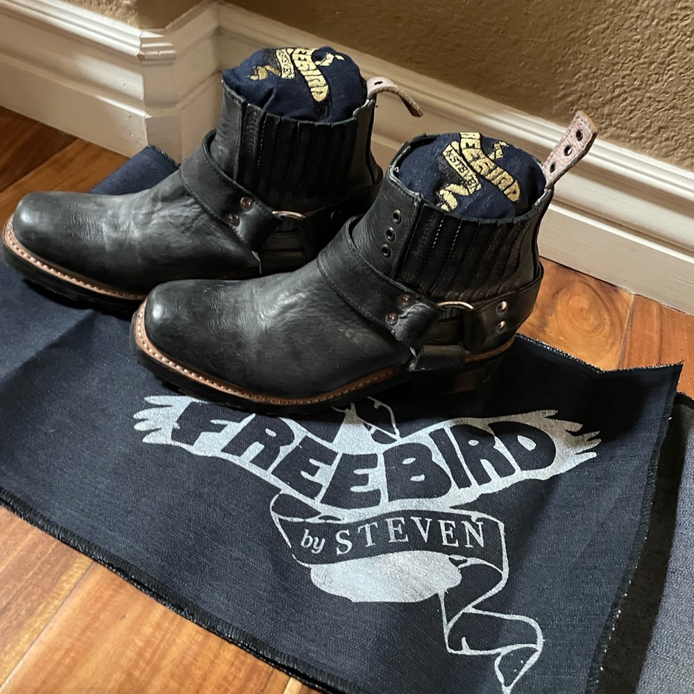 Freebird by Steven Whiskey size 8